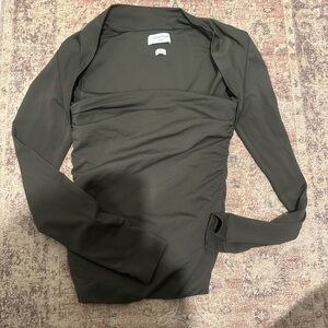 Aritzia Contour Long Sleeve Top in Olive
